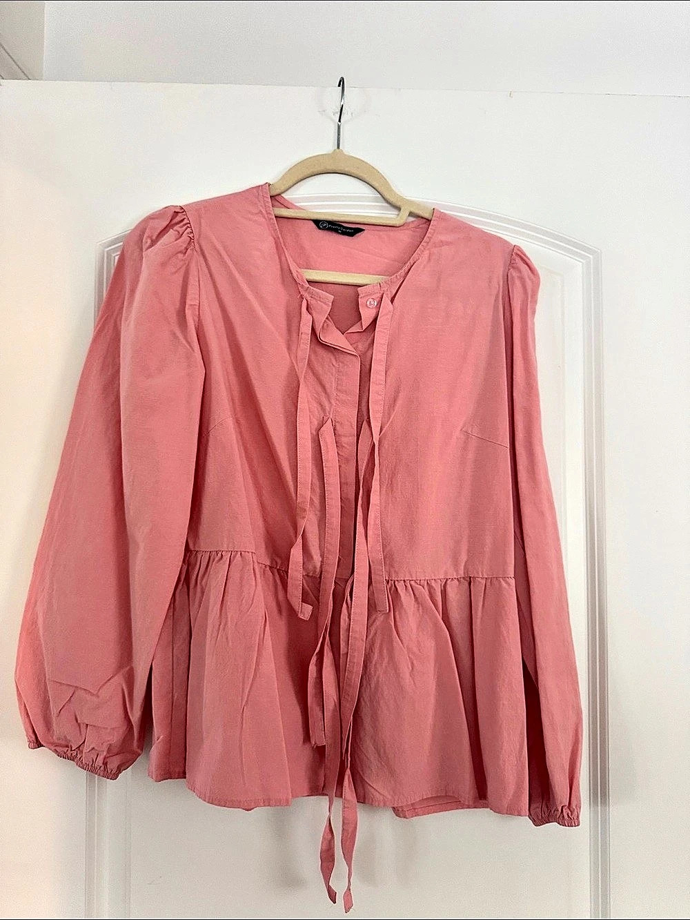 PrettyGarden Pink Tie-Front Blouse Size Medium Like New